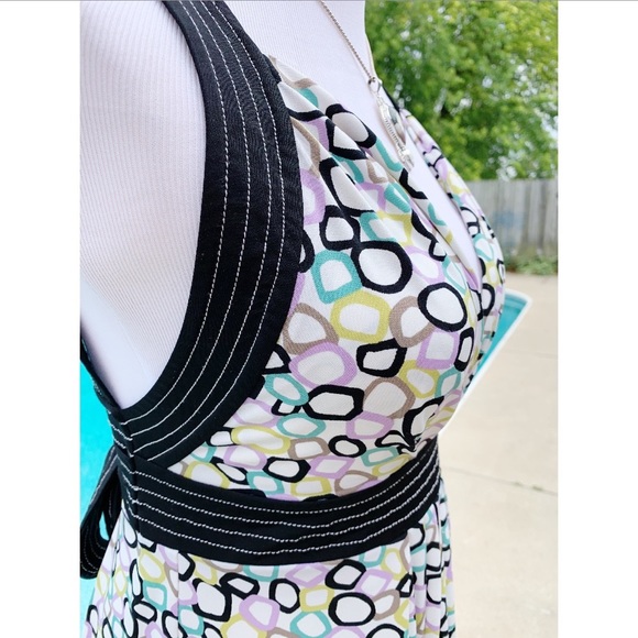 BCBG Maxazria Geometric Print V-neck Dress XS - Picture 6 of 8